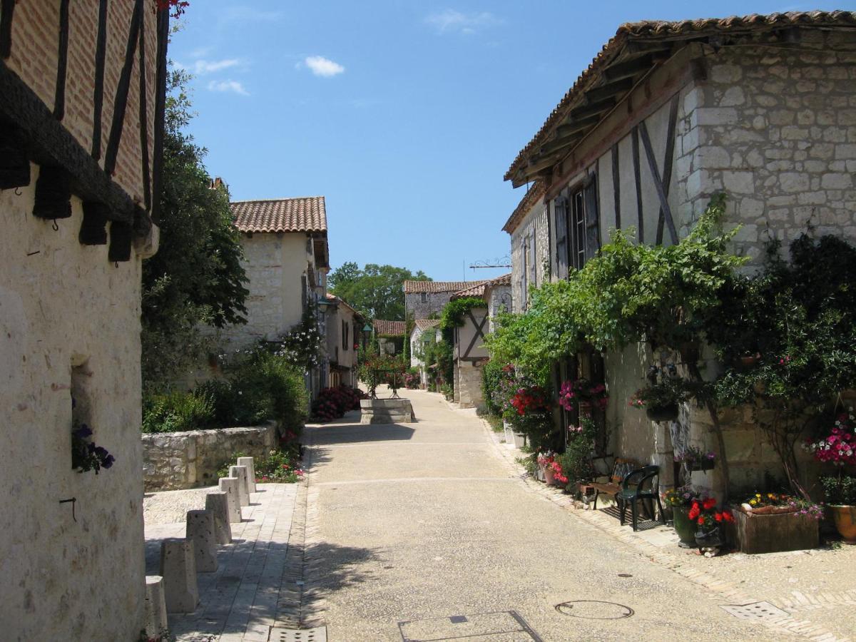 Bordo Basso Laugnac المظهر الخارجي الصورة